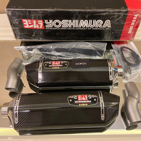 Yoshimura Race R-77 Dual Stainless Slip-On Exhaust, With Carbon Mufflers For Suzuki Hayabusa (2022-2023) | 7aftermarket India