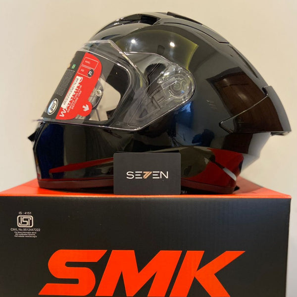 SMK Stellar Sports Full Face Helmet Gloss Solid Black