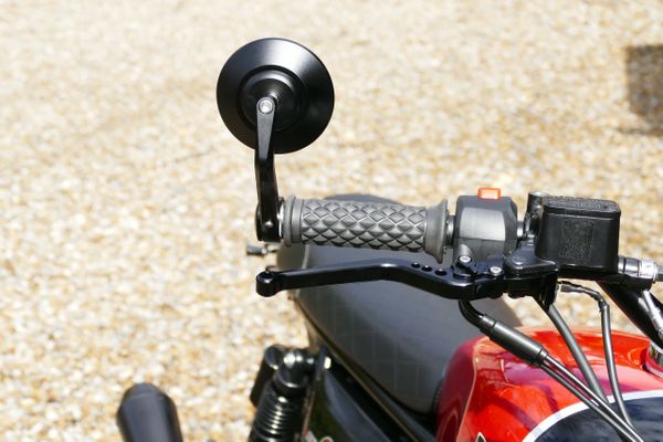 TEC CNC Round Bar End Mirrors for Triumph Trident 660