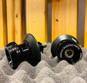 Dimotiv M10 Swingarm Spool for Kawasaki Z900